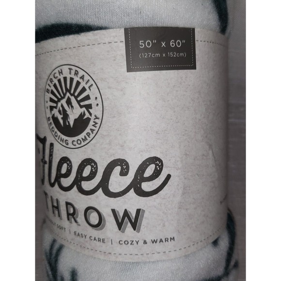 Birch Trail Bedding Birch Trail Throw Blanket Lightweight Fleece 5x60 Mistletoe White Red